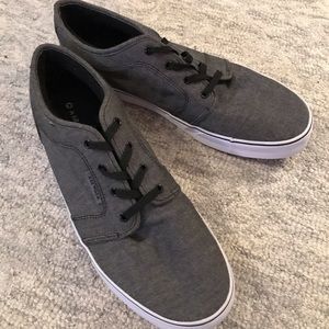 Airwalk Men’s canvas shoes